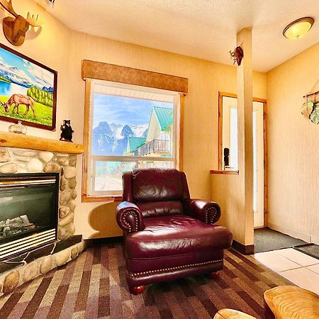 Mountainview -Privatechalet Sleep7- 5Min To Dt Vacation Home Canmore Exterior photo