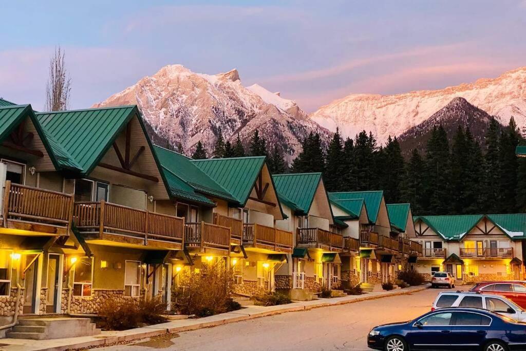 Mountainview -Privatechalet Sleep7- 5Min To Dt Vacation Home Canmore Exterior photo